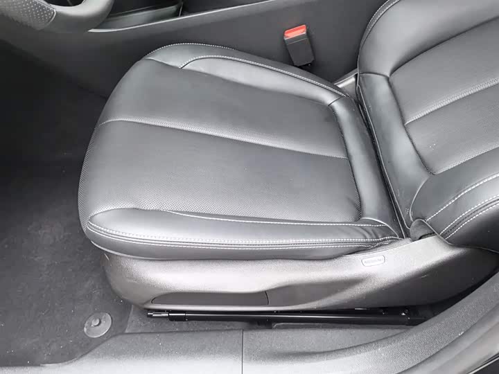 Фото 20 - Buick LaCrosse