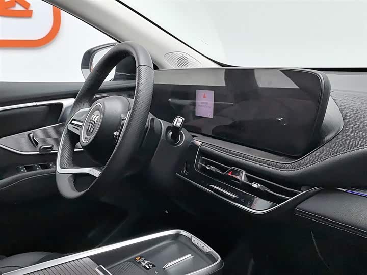 Фото 22 - Buick LaCrosse