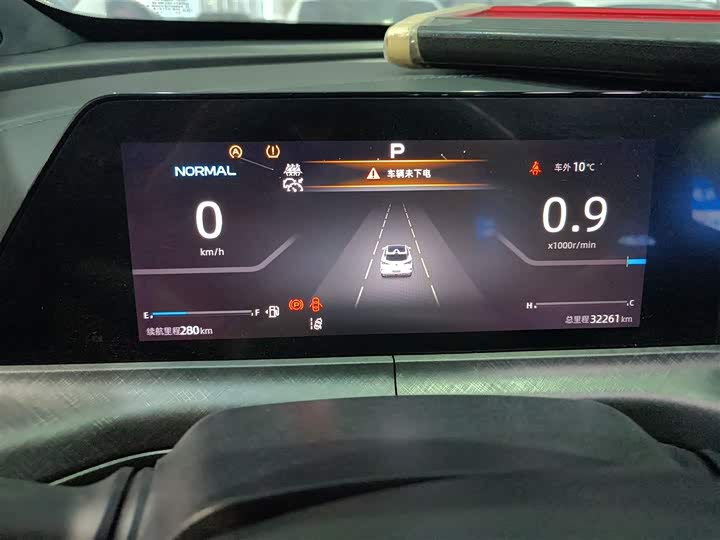 Фото 12 - Changan UNI-T