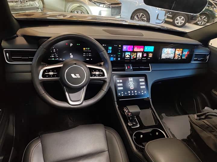 Фото 10 - LiXiang One