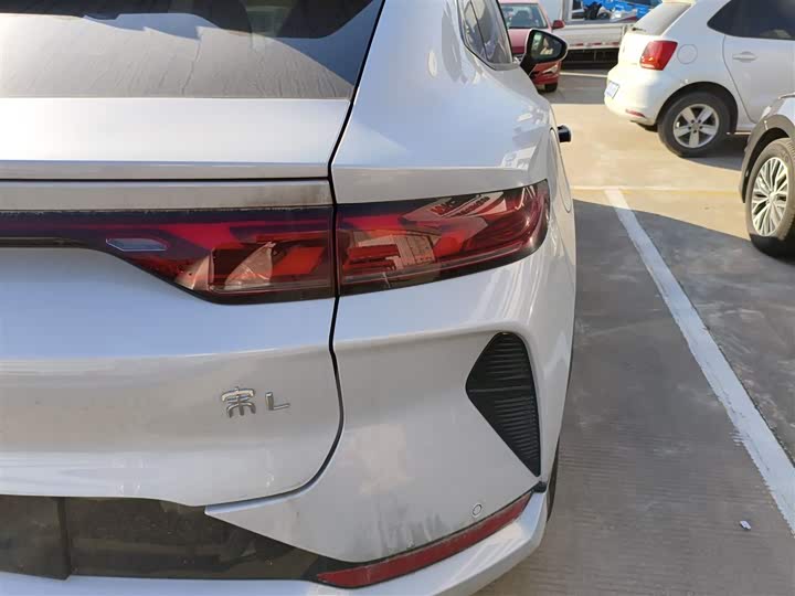 Фото 8 - BYD Song L