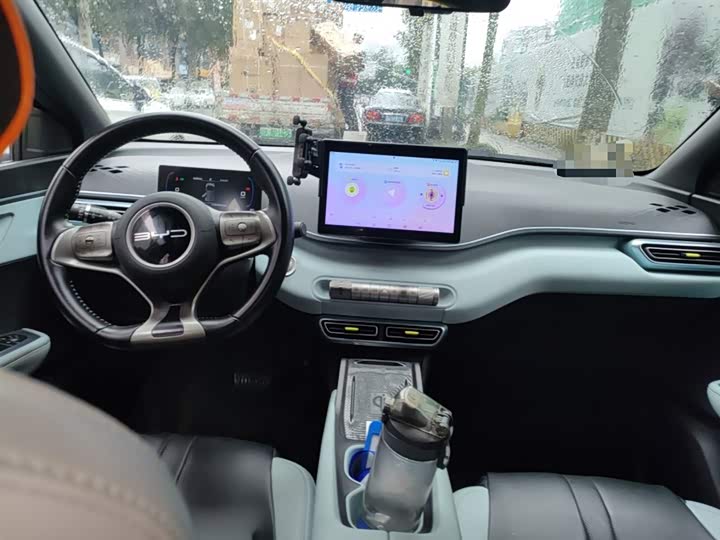 Фото 13 - BYD Seagull