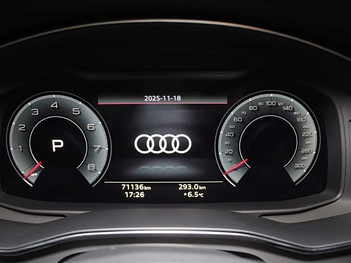 Фото 10 - Audi A6L