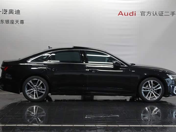 Фото 4 - Audi A6L
