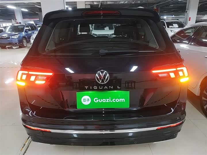 Фото 6 - Volkswagen Tiguan L Pro