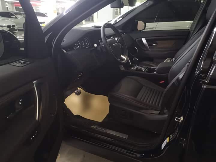 Фото 16 - Land Rover Discovery Sport