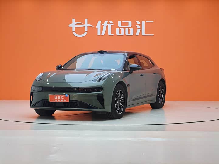 Фото 2 - Zeekr 001