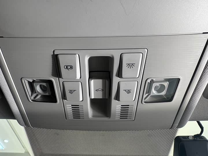 Фото 14 - Volkswagen Polo