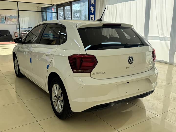 Фото 4 - Volkswagen Polo