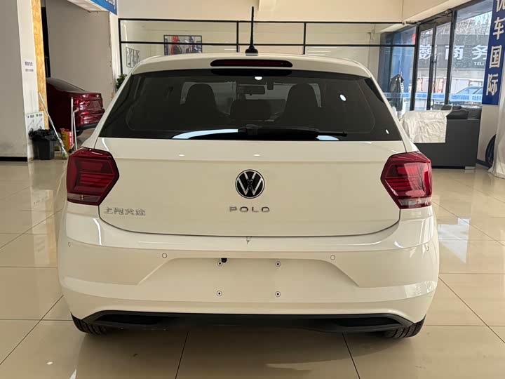 Фото 5 - Volkswagen Polo