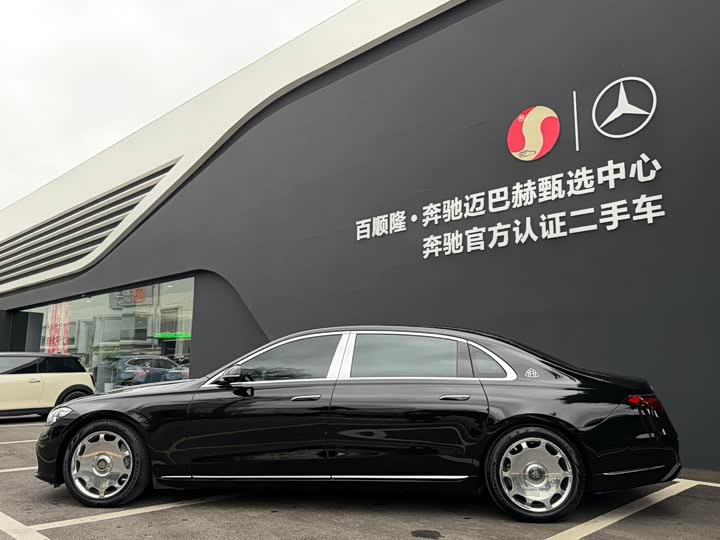 Фото 12 - Mercedes-Benz Maybach S-Class