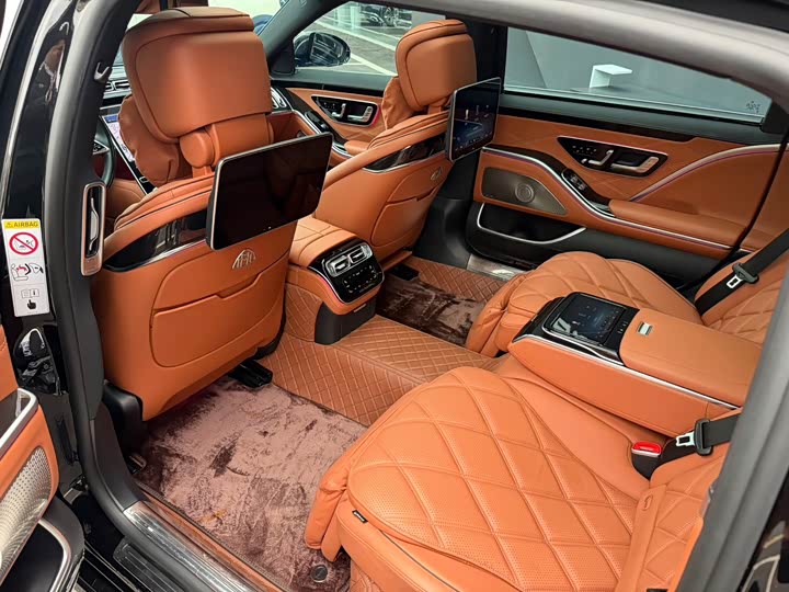 Фото 7 - Mercedes-Benz Maybach S-Class
