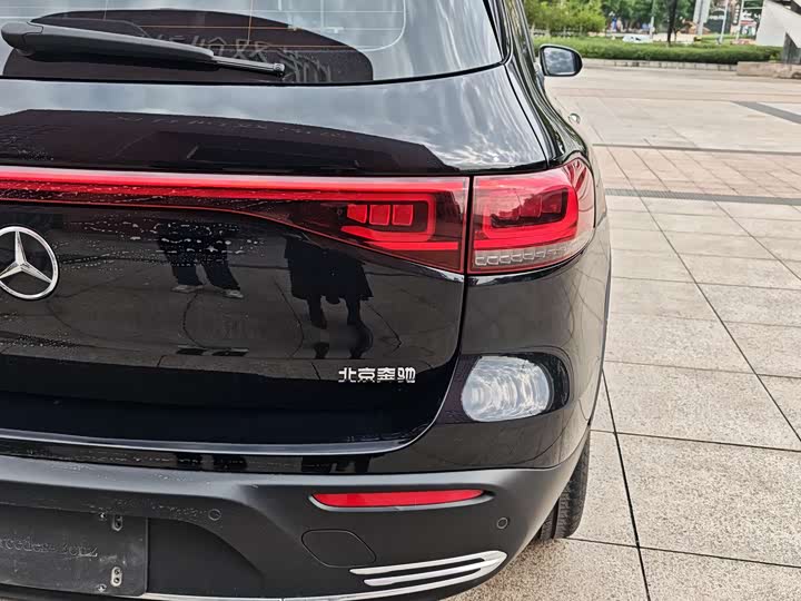 Фото 13 - Mercedes-Benz EQB