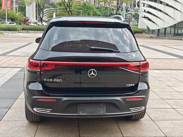 Фото 6 - Mercedes-Benz EQB