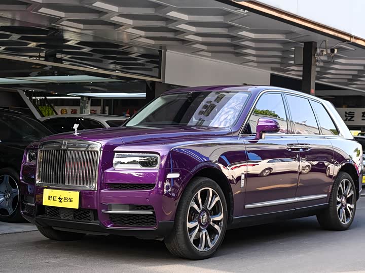 Фото 1 - Rolls-Royce Cullinan