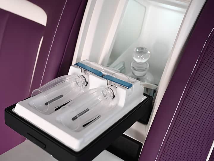 Фото 16 - Rolls-Royce Cullinan