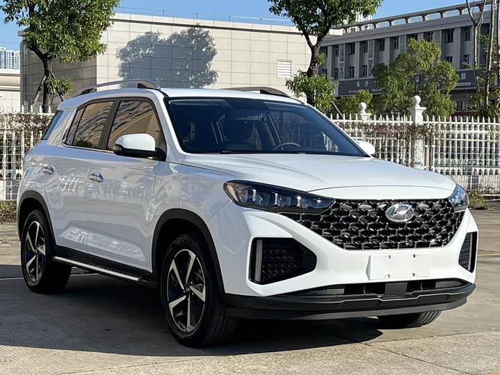 Фото 4 - Hyundai ix35 (Mufasa)