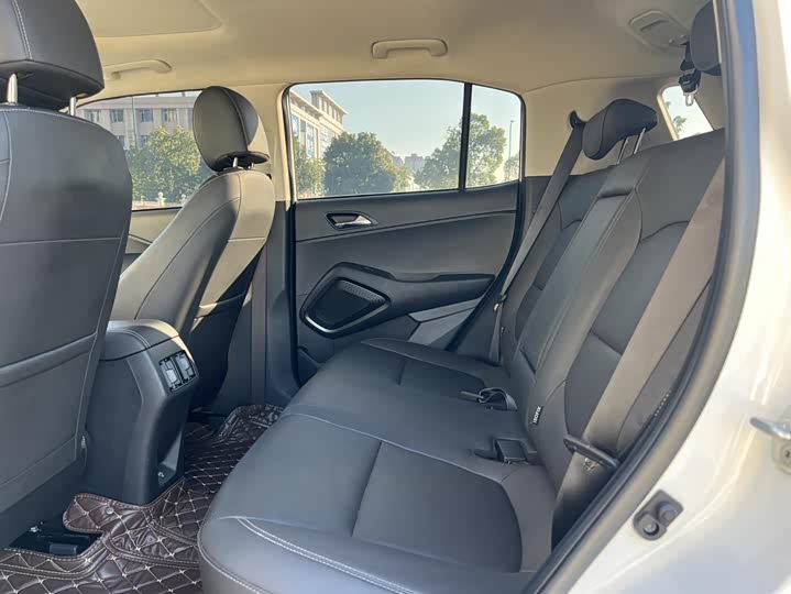 Фото 6 - Hyundai ix35 (Mufasa)