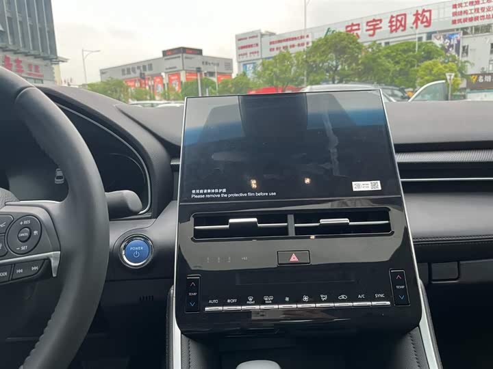 Фото 14 - Toyota Avalon