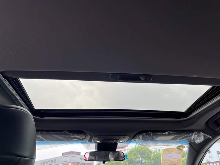 Фото 17 - Toyota Avalon