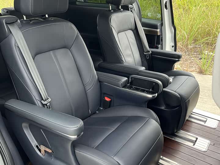 Фото 11 - GAC Trumpchi M8