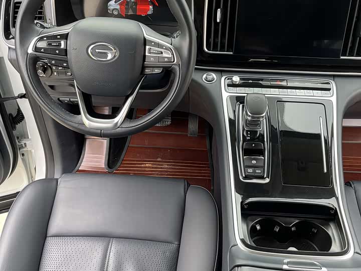 Фото 8 - GAC Trumpchi M8