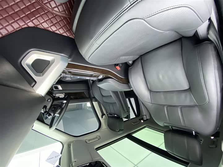 Фото 10 - Land Rover Range Rover