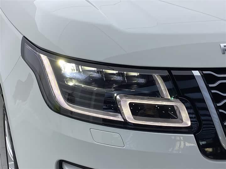 Фото 34 - Land Rover Range Rover