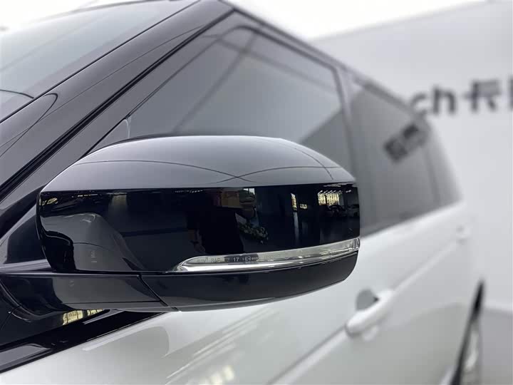 Фото 36 - Land Rover Range Rover