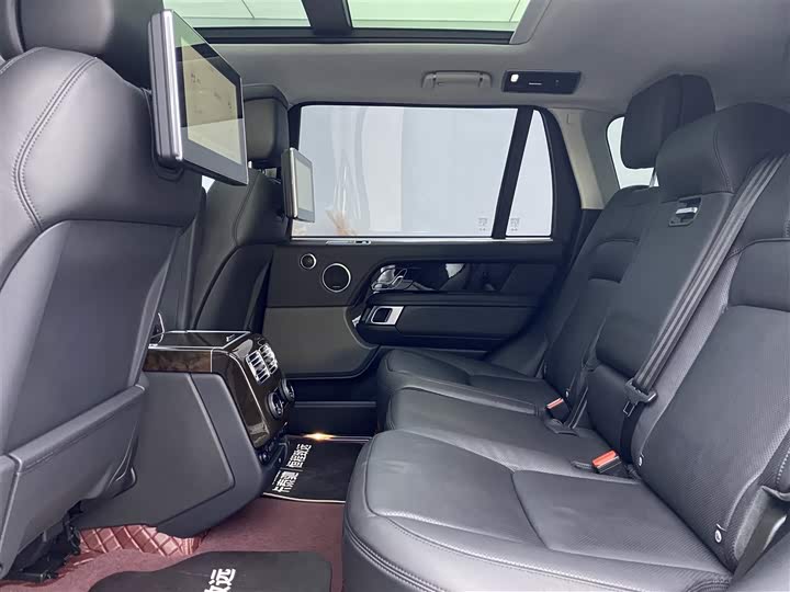 Фото 8 - Land Rover Range Rover