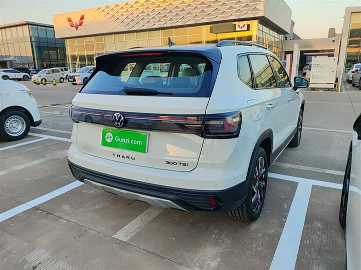 Фото 7 - Volkswagen Tharu