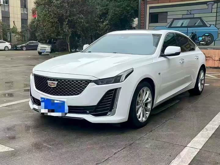 Фото 1 - Cadillac CT5