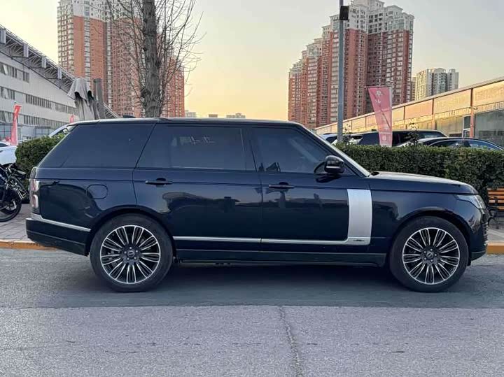 Фото 3 - Land Rover Range Rover