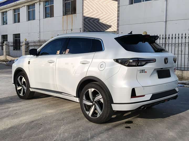 Фото 14 - Changan CS55 Plus