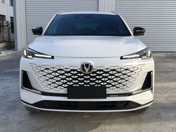 Фото 2 - Changan CS55 Plus