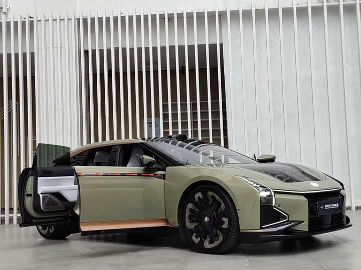 Фото 4 - HiPhi Z