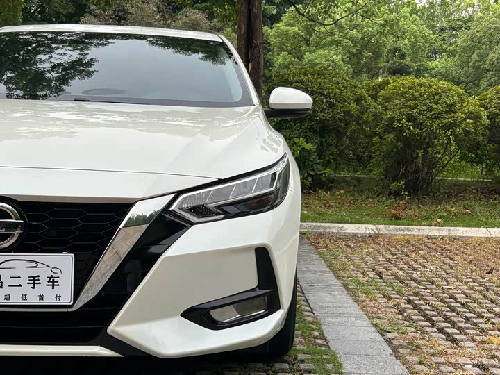 Фото 13 - Nissan Sylphy