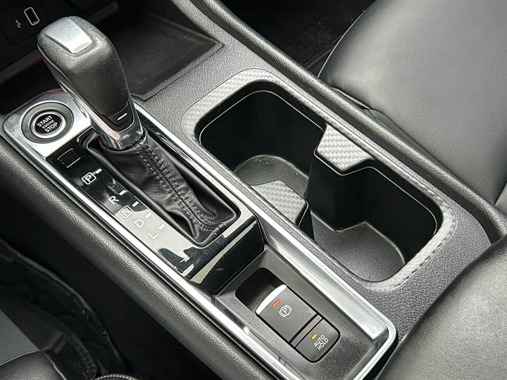 Фото 19 - Nissan Sylphy