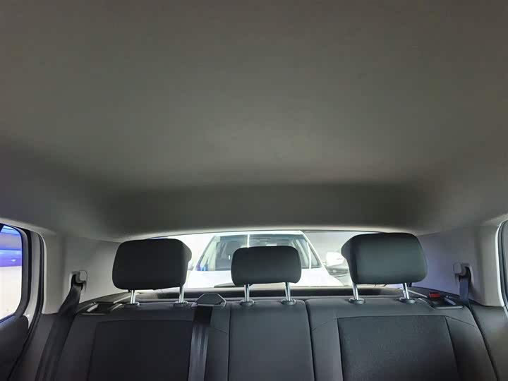 Фото 8 - Volkswagen T-Cross