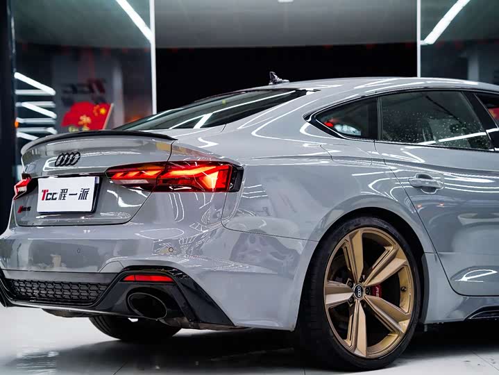 Фото 11 - Audi RS 5