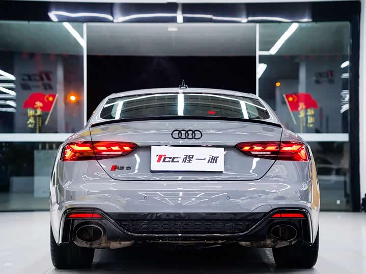 Фото 12 - Audi RS 5