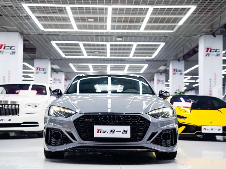 Фото 2 - Audi RS 5