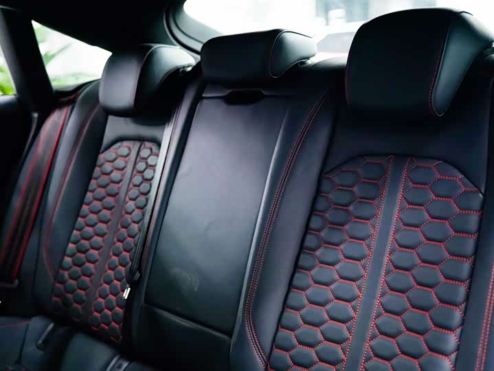 Фото 8 - Audi RS 5