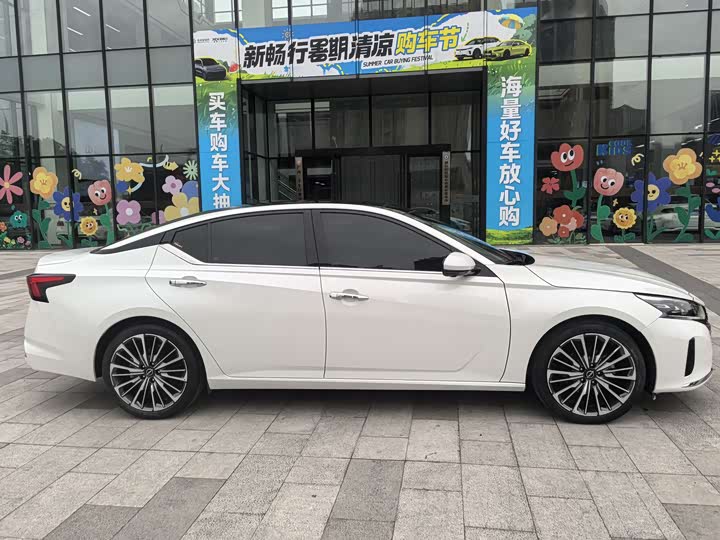 Фото 5 - Nissan Teana