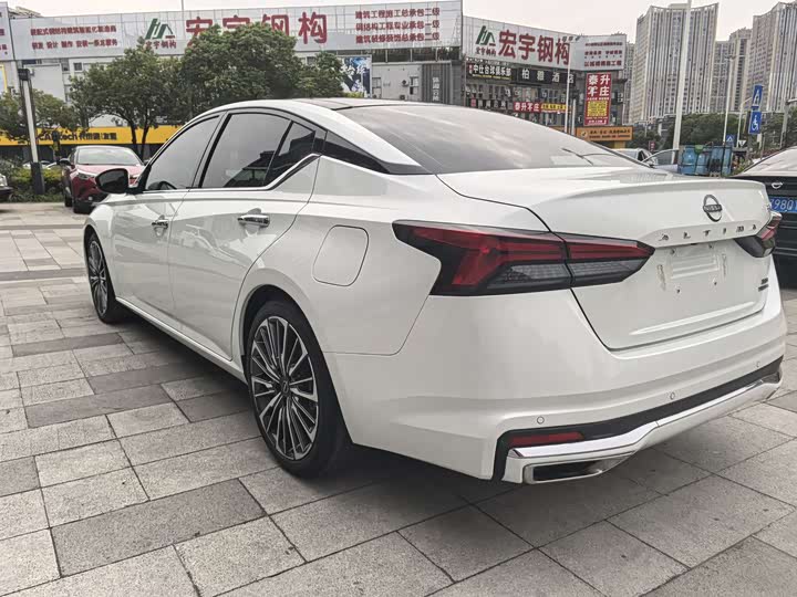 Фото 6 - Nissan Teana