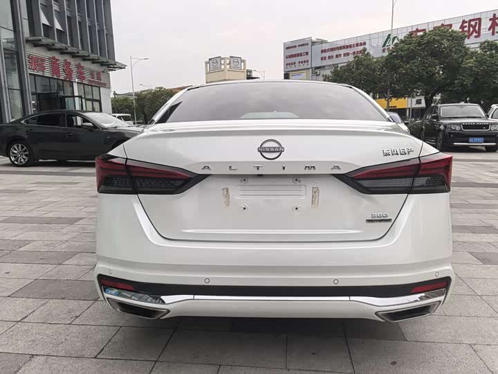 Фото 7 - Nissan Teana