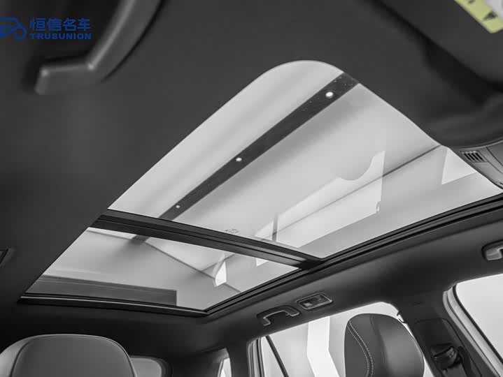 Фото 19 - Volkswagen Tayron