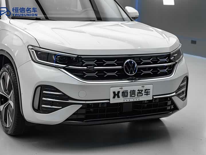 Фото 8 - Volkswagen Tayron