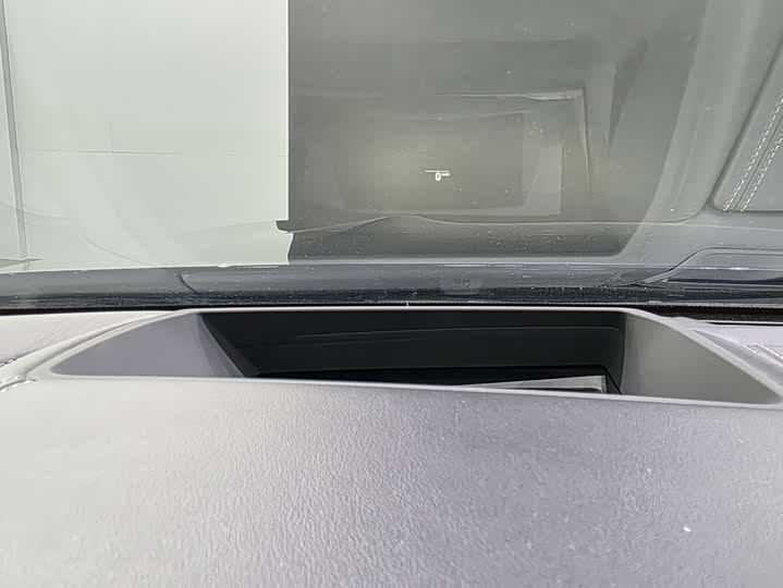 Фото 13 - BMW 8 Series