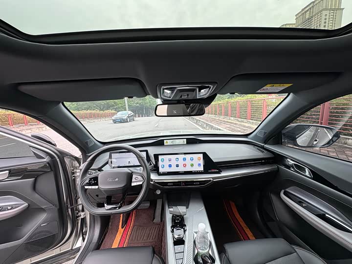 Фото 24 - Changan Oshan Z6 Hybrid